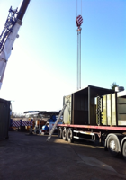 100 ton crane lifting the load